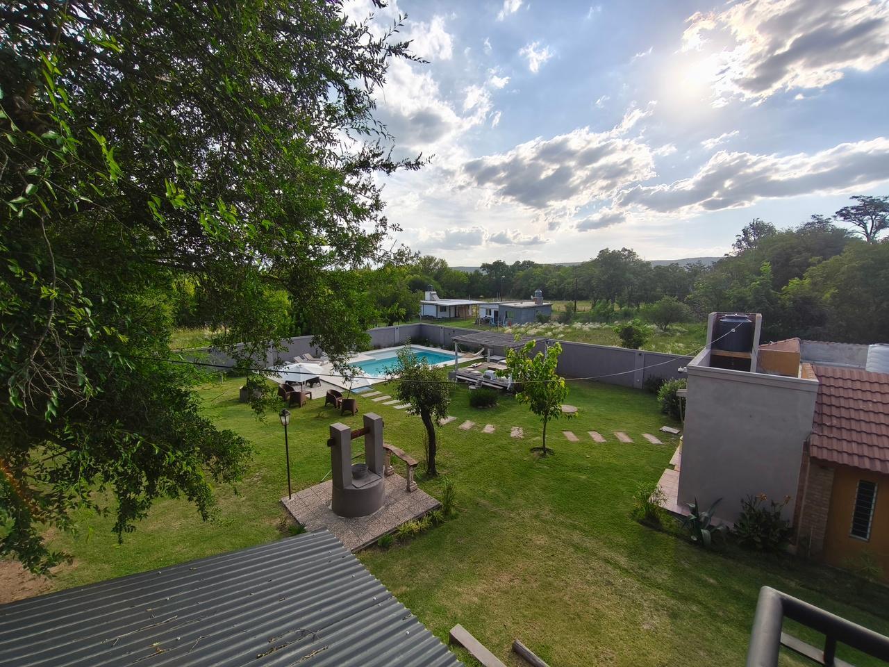 Foto de VENTA COMPLEJO CASAS DE CATEGORIA TRASLASIERRAS, imagen 2