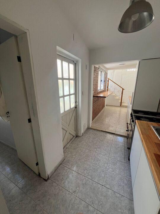 Foto de SE VENDE DUPLEX 3 DORMITORIOS VILLA CARLOS PAZ, imagen 4