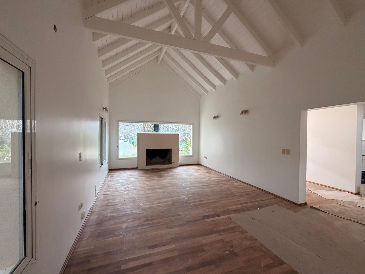 Foto de Alquiler en Country La Reserva, casa de 3 dorm + Pileta, imagen 4