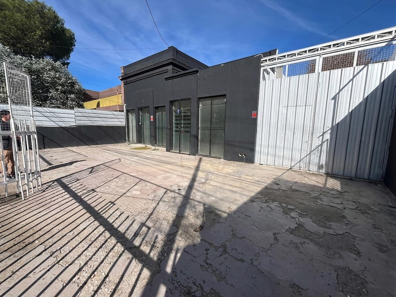 Foto de OPORTUNIDAD DE INVERSIÓN - VENTA Local Comercial con Renta en Zona, imagen 3