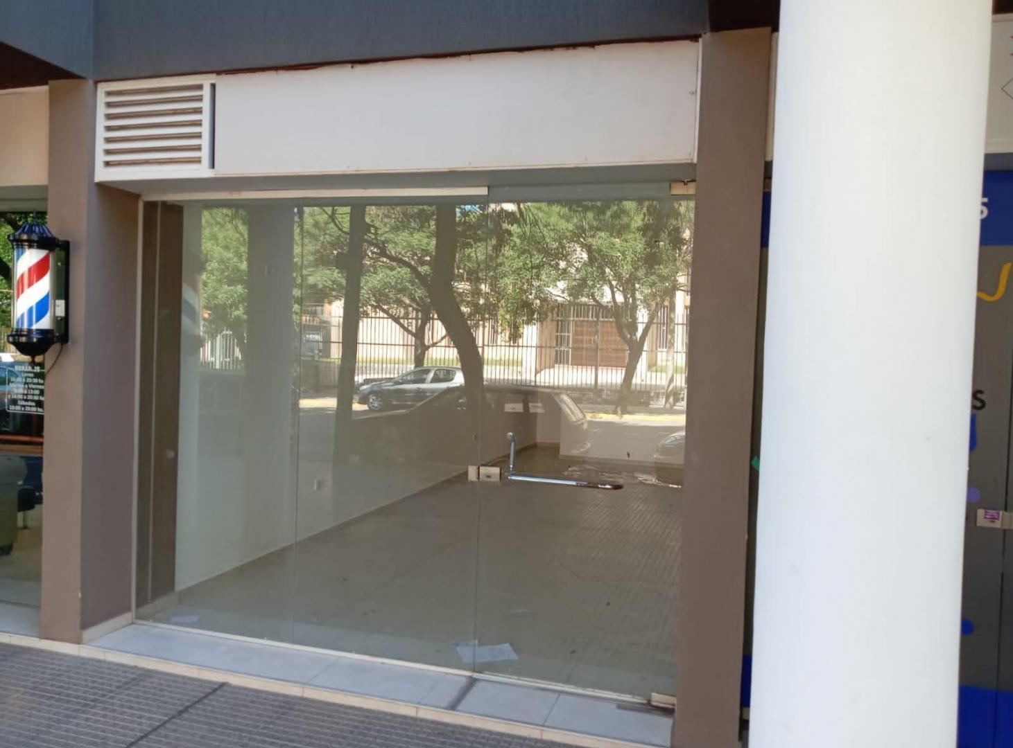 Foto de LOCAL EN VENTA CON RENTA ACTIVA EN ALTA CÓRDOBA – IDEAL INVERSOR, imagen 1