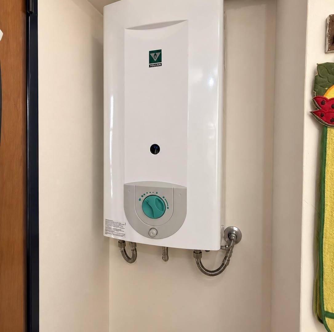 Foto de Departamento de un dormitorio y medio con dos balcones en pleno centro, imagen 3