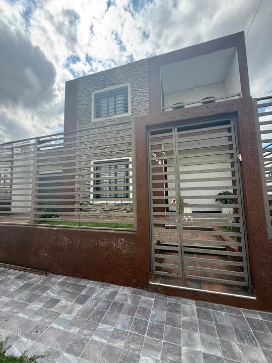 Foto de CASA EN VENTA EN B EL ROSEDAL- 3 DORMITORIOS - 2 BAÑOS, imagen 2