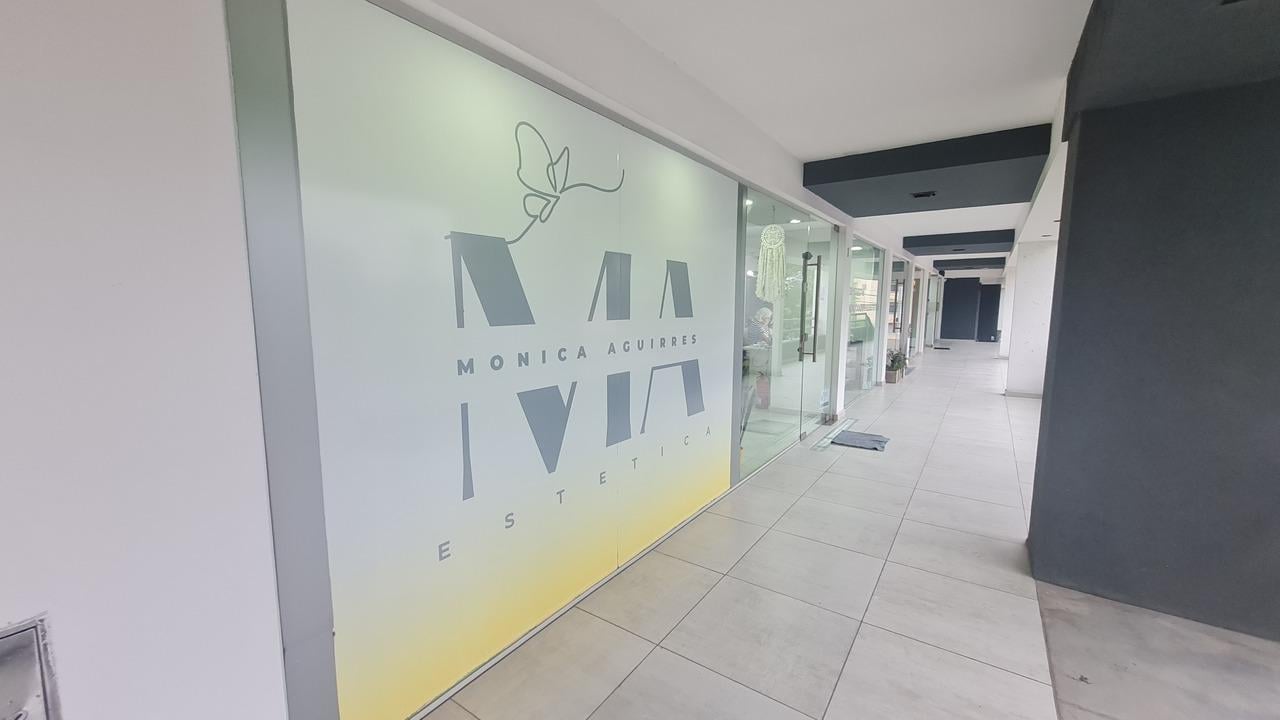 Foto de Local comercial en av Pueyrredon barrio observatorio 46 m2, imagen 3
