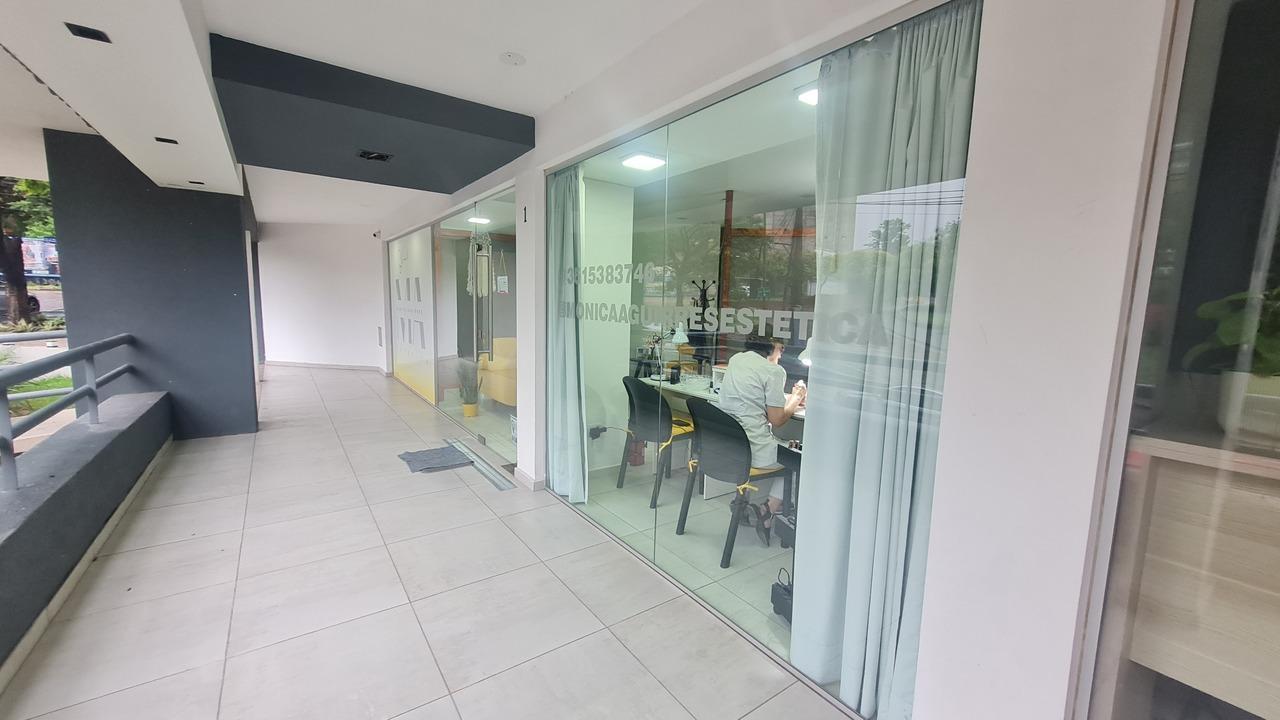 Foto de Local comercial en av Pueyrredon barrio observatorio 46 m2, imagen 4