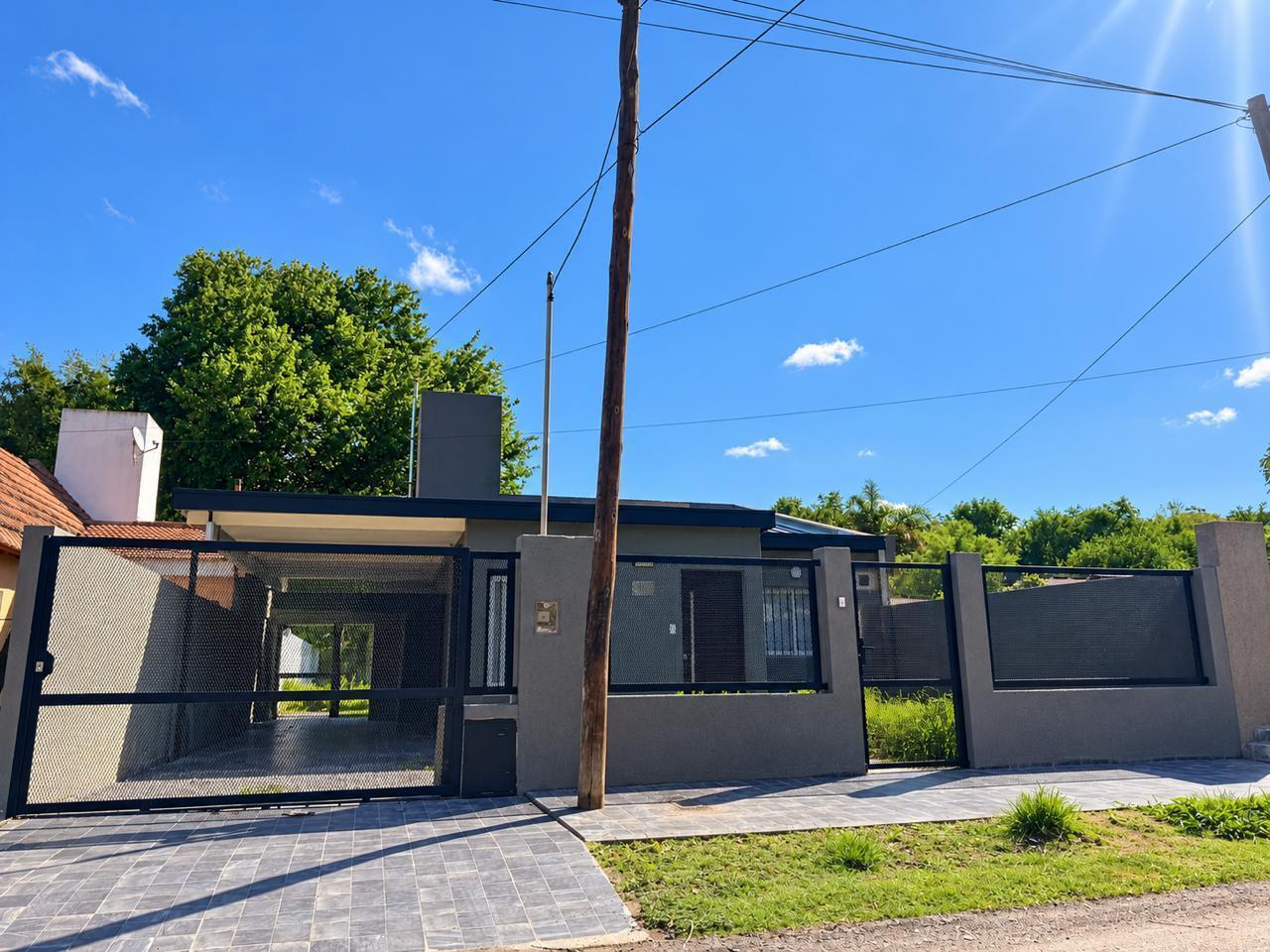 Foto de Casa Tres Dormitorios Villa Allende, imagen 2