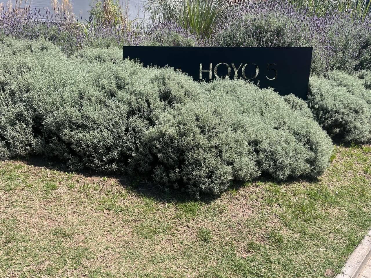 Foto de Venta | Dúplex 2 dormitorios | 118 m² cub | Pileta | Hoyo 5 - Av, imagen 3