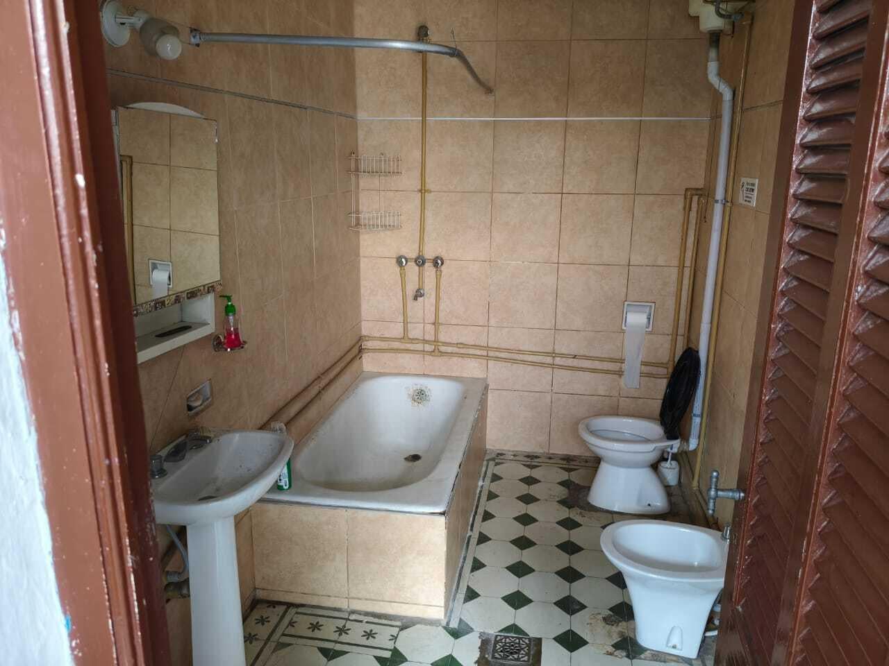 Foto de PH, DOS PLANTAS, 7 HABITACIONES, BARRIO COFICO, imagen 2