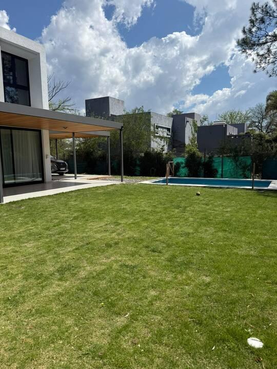 Foto de Casa Premium Housing Marenna - La Carolina - Pileta + Muy luminoso, imagen 1