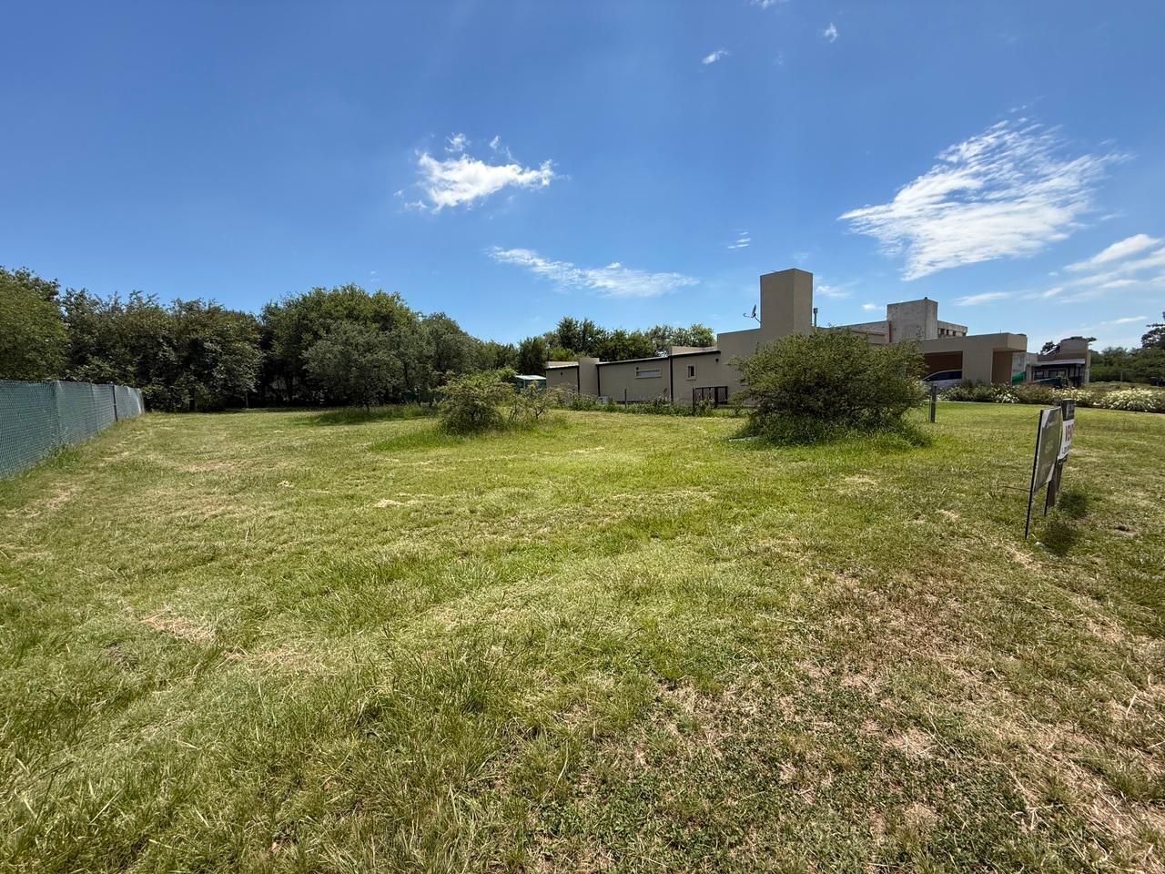 Foto de Lote fondo norte en La Cercanía- Ruta E-53- Mendiolaza - Escritura, imagen 4