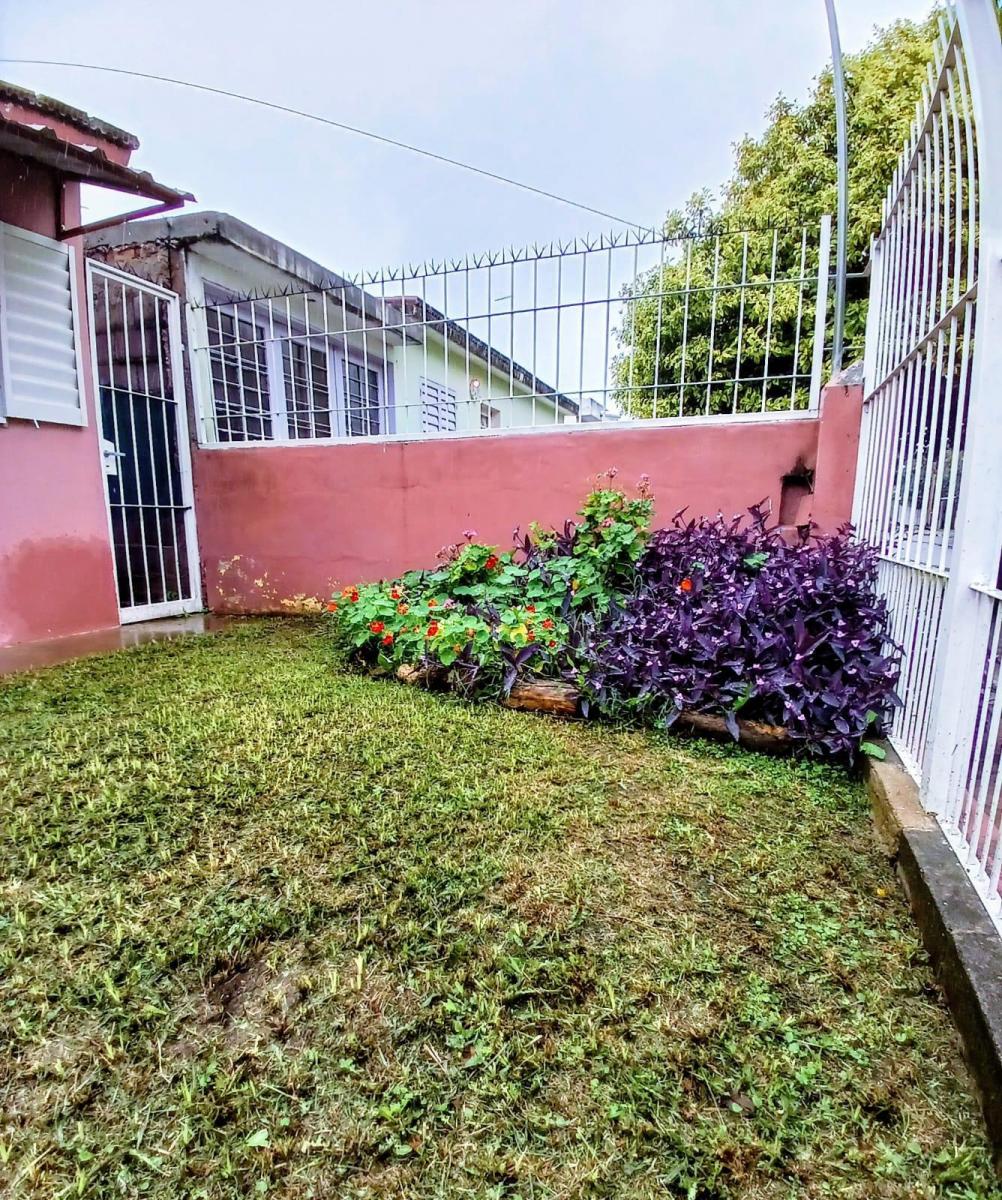 Venta Impecable Casa con Escritura 2 Dorm. B°juan Pablo II 3