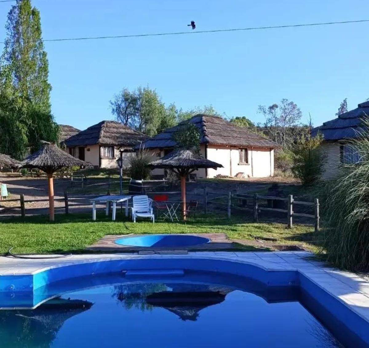 Complejo de Cabañas en Venta en Blanco Encalada 1