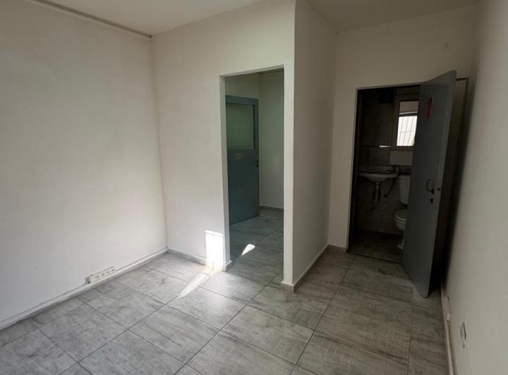 Oficina en venta en San Martín 4