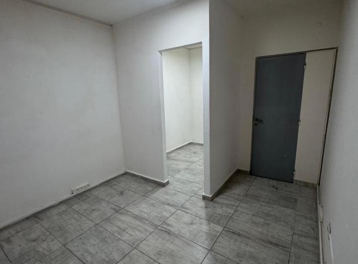 Oficina en venta en San Martín 5