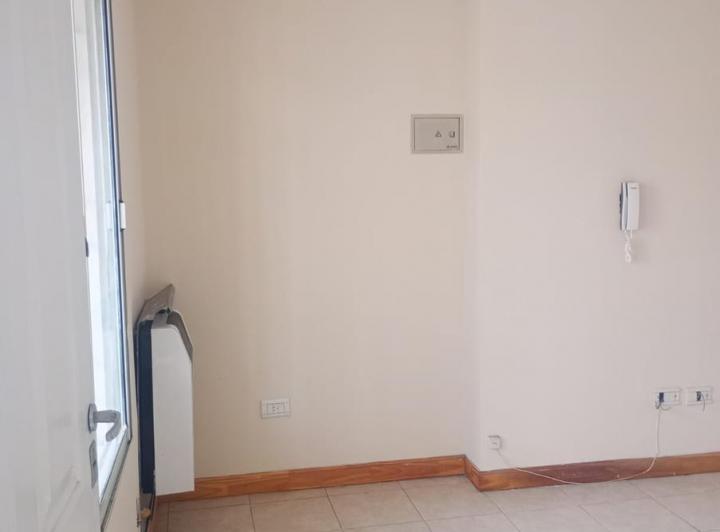Oportunidad de Inversión departamento Godoy Cruz. Apto crédito. Se dueño. 4