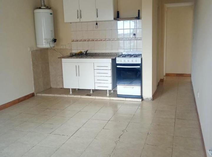Oportunidad de Inversión departamento Godoy Cruz. Apto crédito. Se dueño. 2