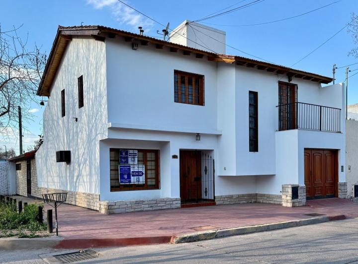 Casa en Alquiler en Godoy Cruz 1