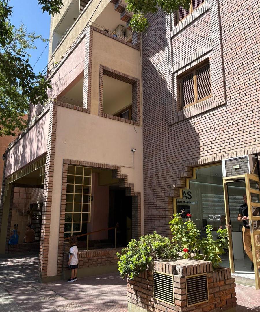 Departamento en venta calle Necochea