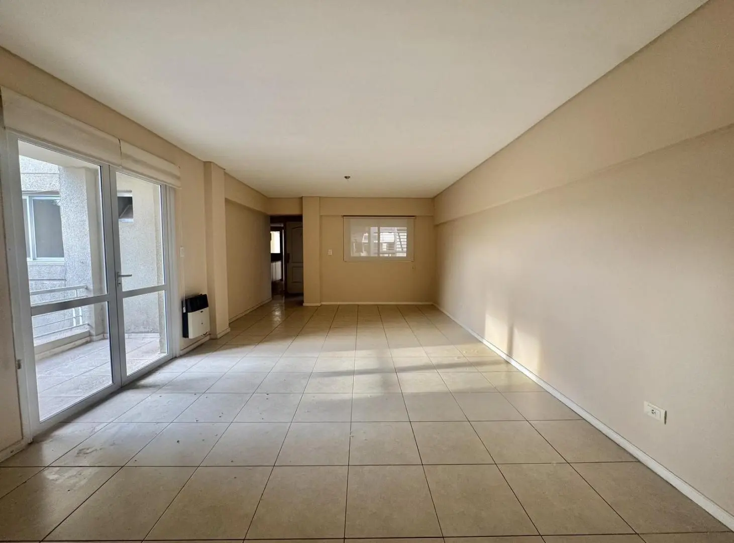 Departamento en complejo privado con seguridad 24 hs | 2 dormitorios y cochera subterránea 4
