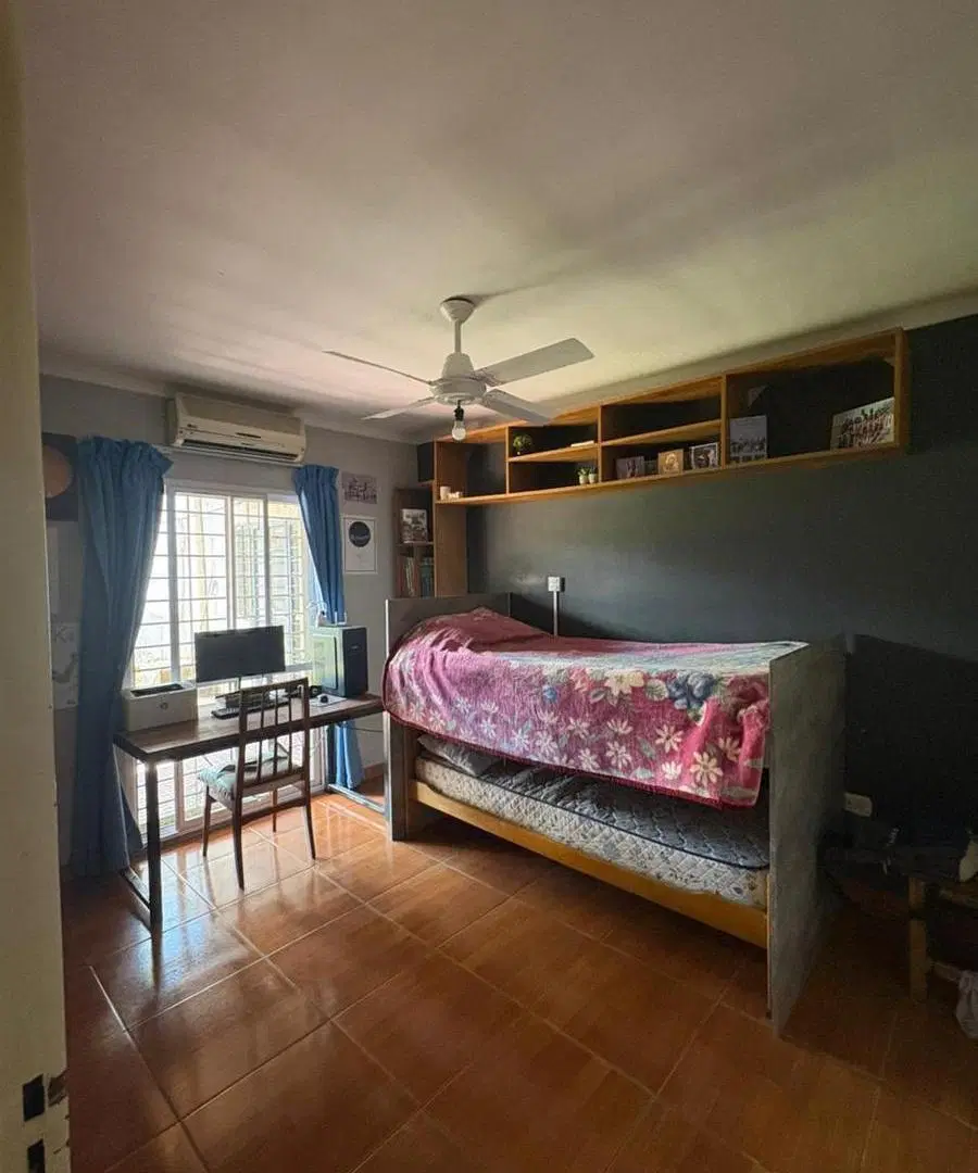 VENTA CASA SAN MARTÍN CENTRO 4 DORMITORIOS 2 BAÑOS COCHERAS AMPLIO COMEDOR 2