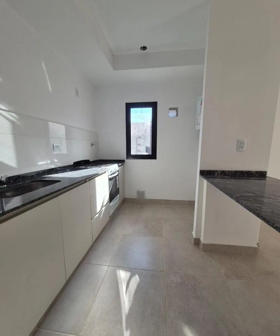 Dpto en Venta Planta Baja - Frente a Dalvian - Calle Dr Notti N° 4 3