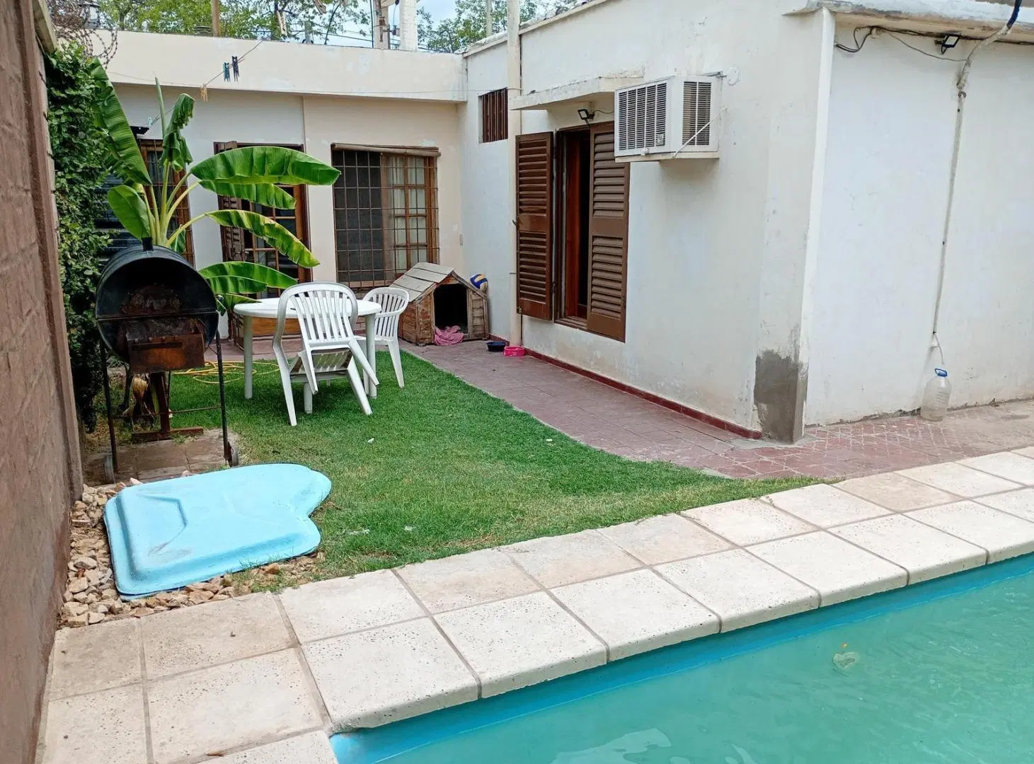 Casa en Barrio Santa A na 4