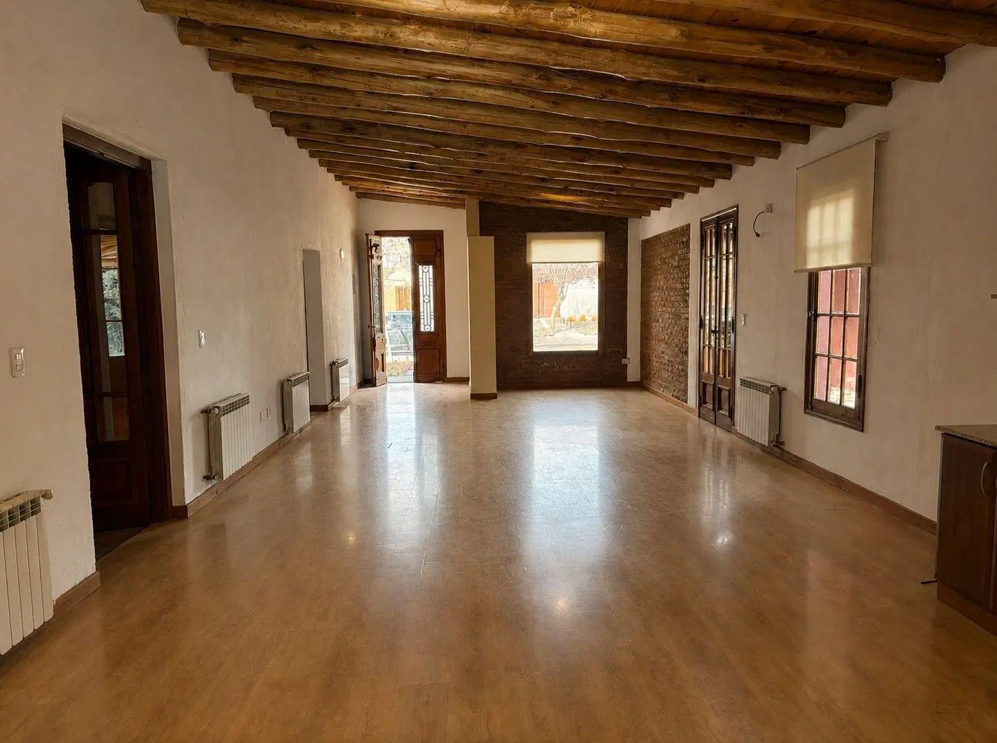 Casa en barrio privado en Mayor Drummond | Suite con vestidor, pileta y cochera triple 5