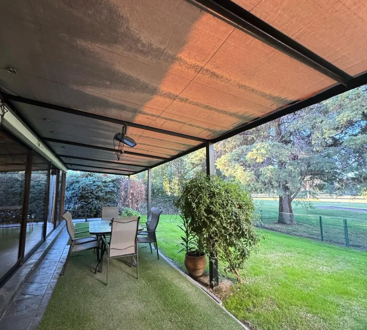 Casa en Alquiler en Club de Campo Mendoza frente a cancha de golf 3