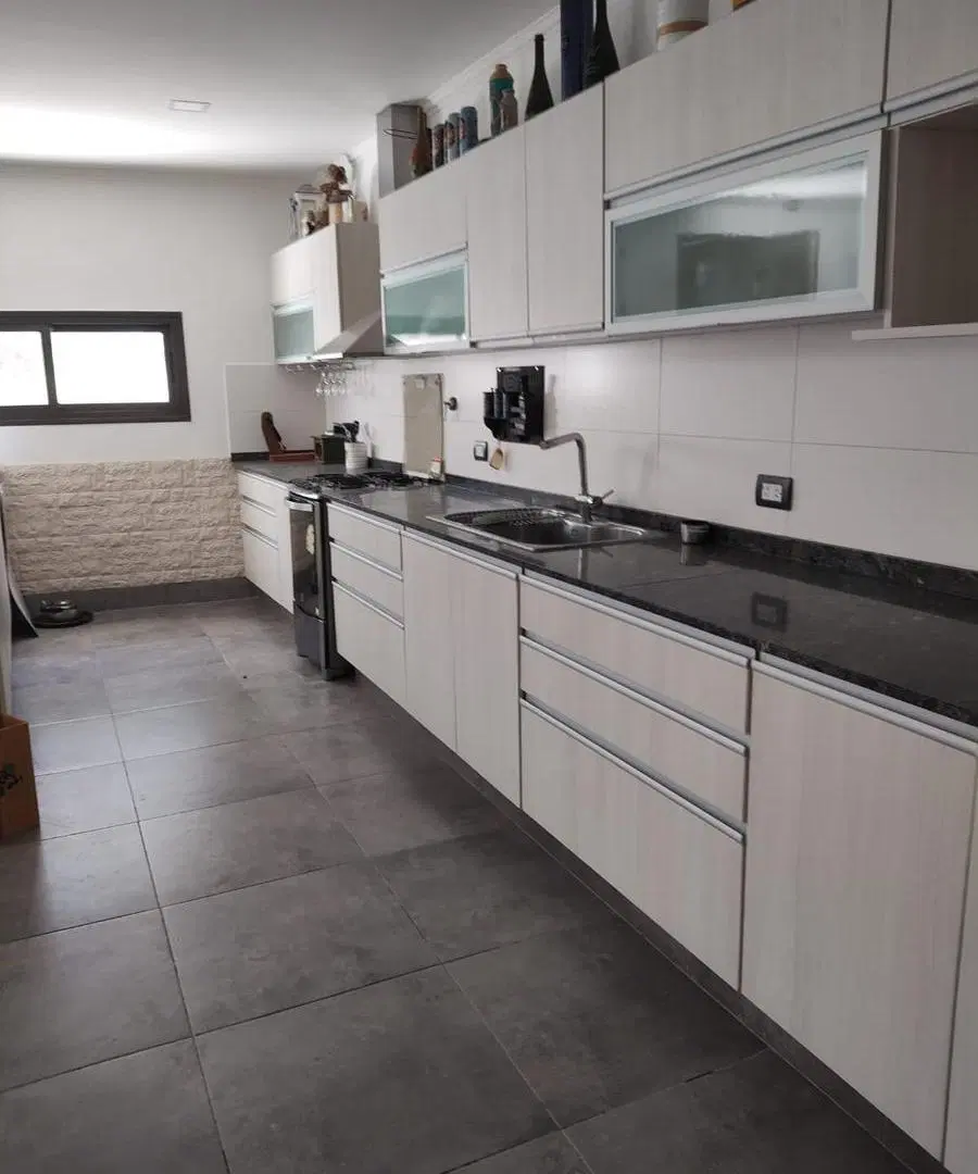 Casa Challao Nuevas Quintas, 4 dormitorios, 3 baños, pileta , acepta permuta, Finanaciación 4