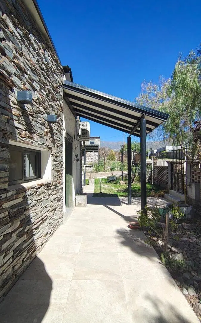 Casa Challao Nuevas Quintas, 4 dormitorios, 3 baños, pileta , acepta permuta, Finanaciación 2