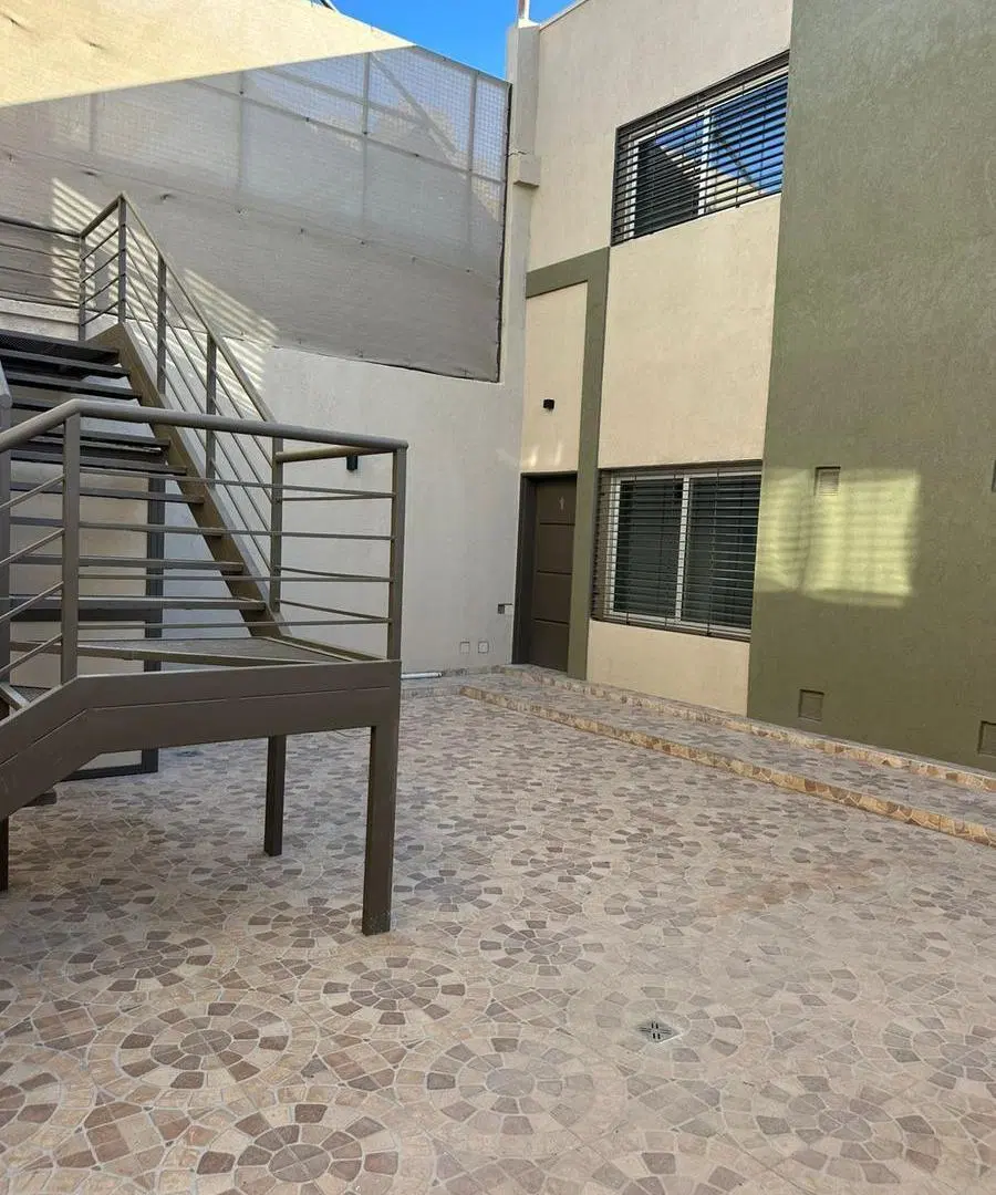 Duplex en Alquiler calle Tiburcio Benegas Ciudad de Mendoza 2