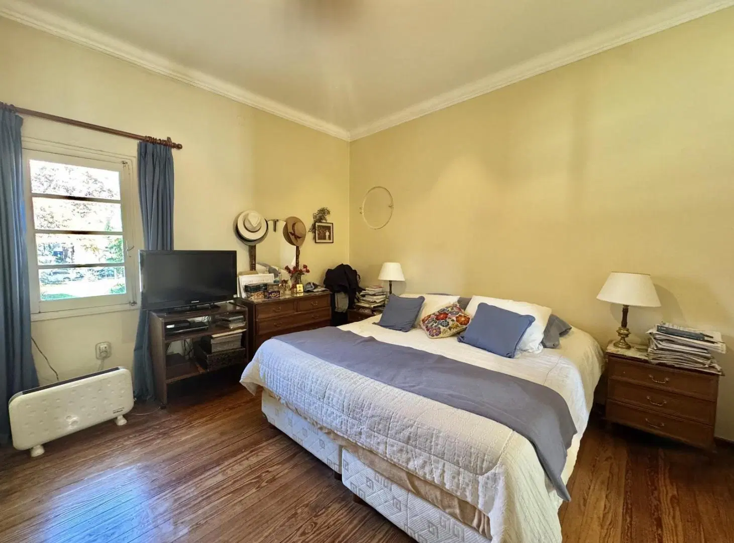 Departamento tipo casa en Quinta Sección, a metros de Emilio Civit | Terraza, cochera y unidad indep 5
