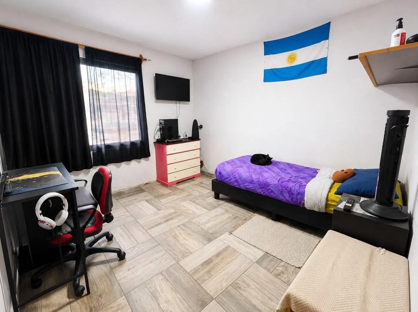 Casa con quincho, pileta y departamento independiente en Las Heras - Mendoza. 2