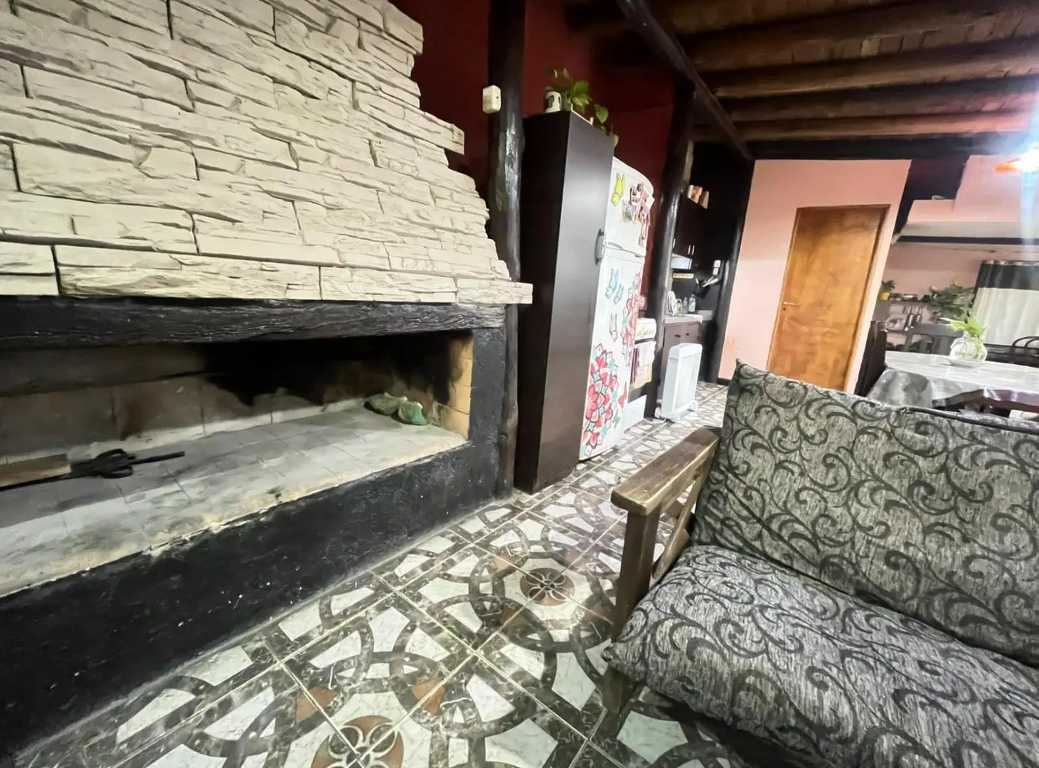 Casa con quincho, pileta y departamento independiente en Las Heras - Mendoza. 5