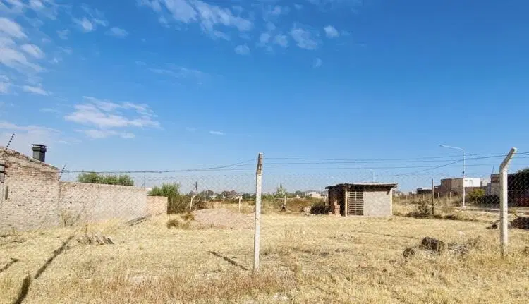 Venta Excelente Lote Esquina - Bº Sanidad 4