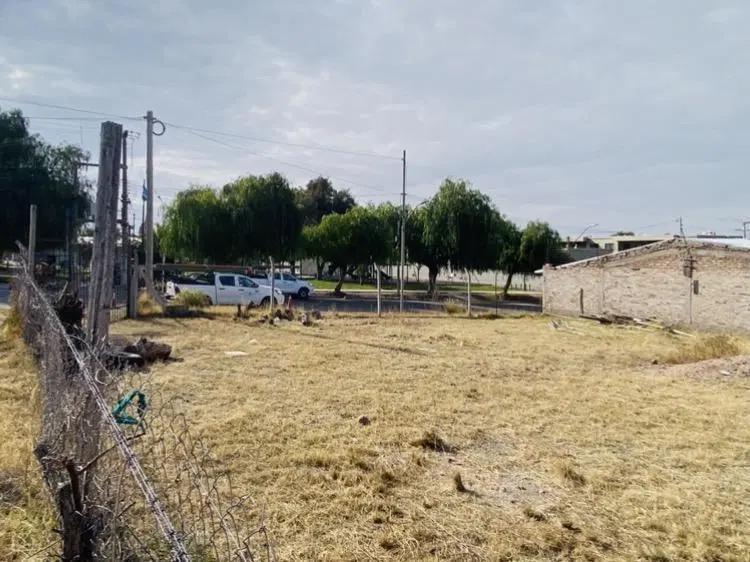 Venta Excelente Lote Esquina - Bº Sanidad 3