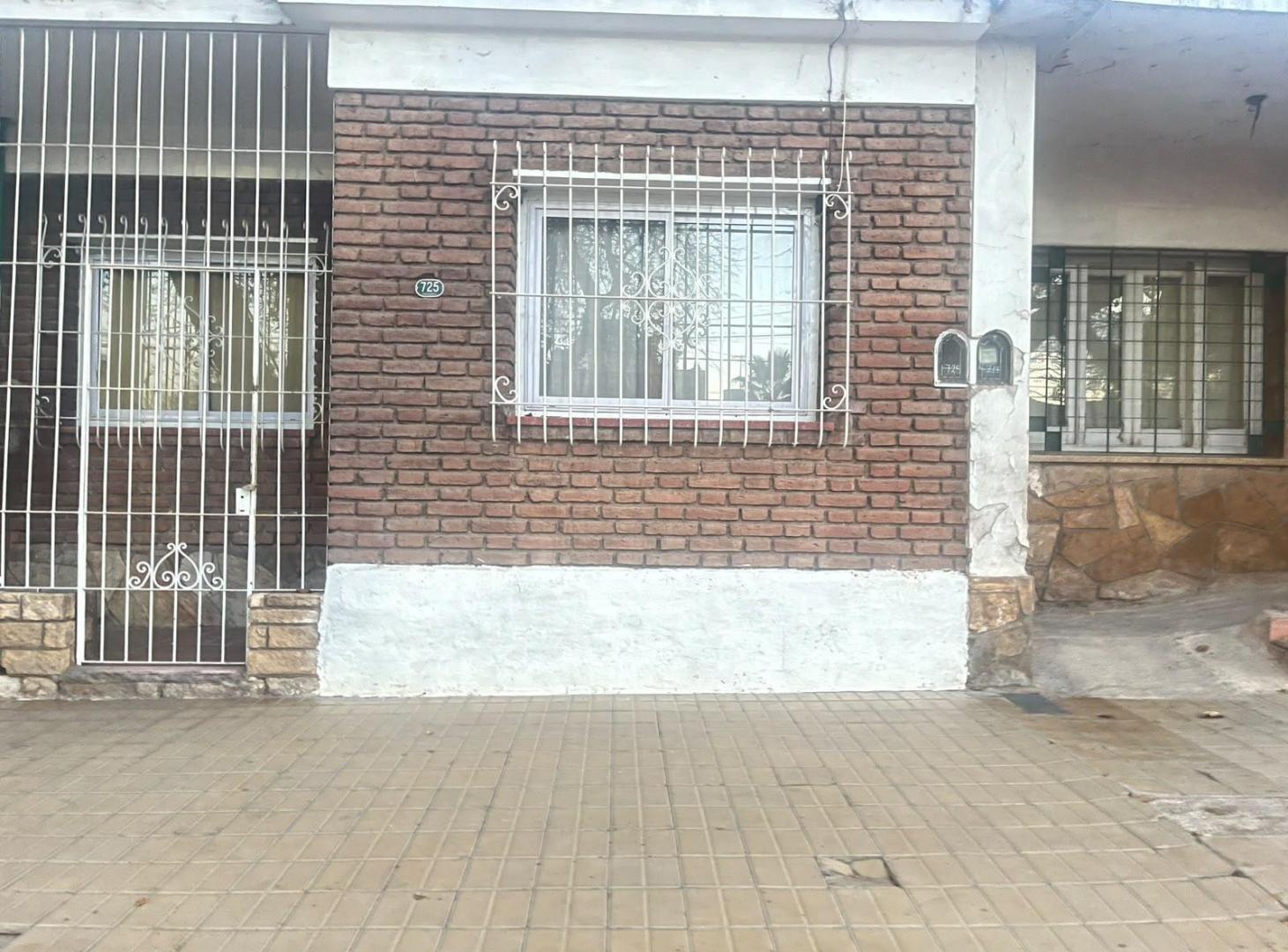 Foto de Casa en venta a remodelar ideal flipping inmobiliario - cuarta sección, imagen 3