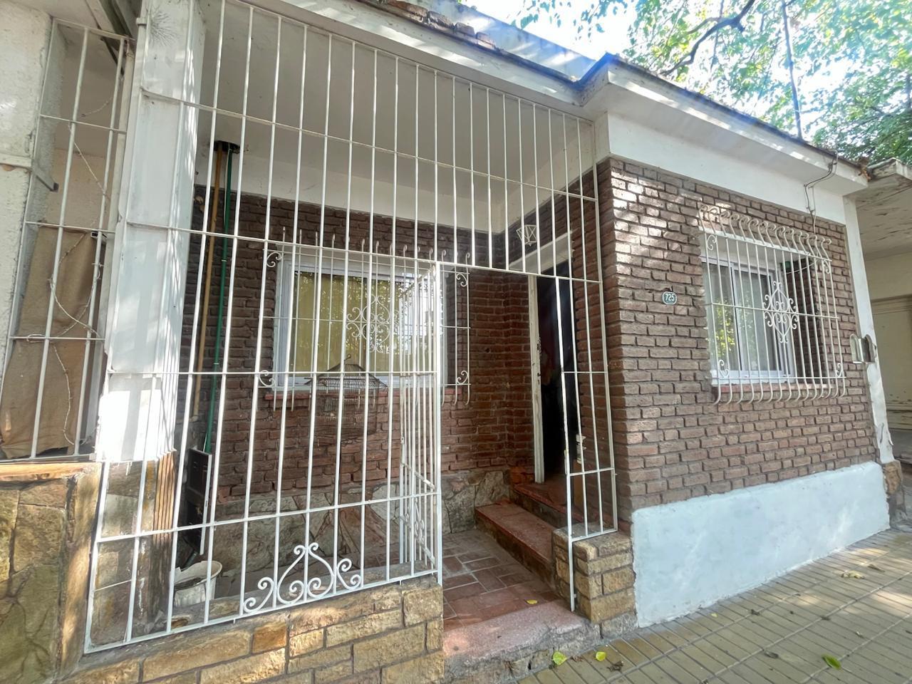 Foto de Casa en venta a remodelar ideal flipping inmobiliario - cuarta sección, imagen 2