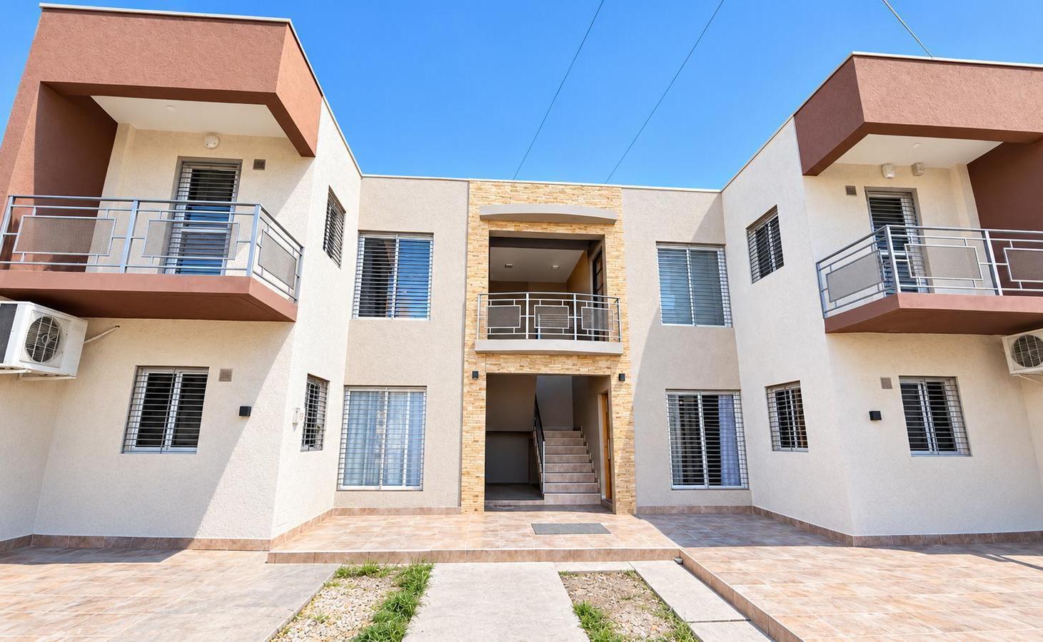 Foto de Oportunidad Venta Departamento planta baja patio en Villa Nueva, imagen 3
