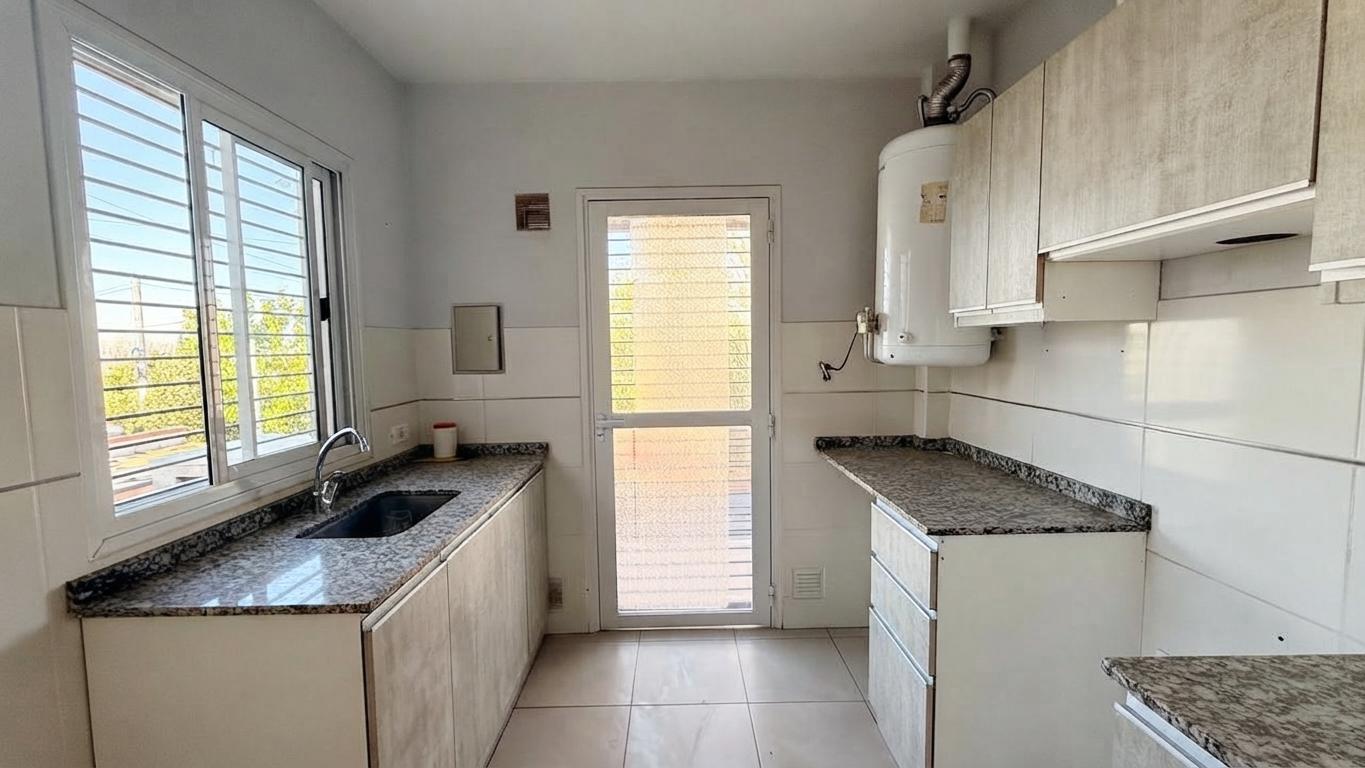 Foto de Oportunidad Departamento en Villa Nueva De Guaymallen complejo de 4, imagen 1