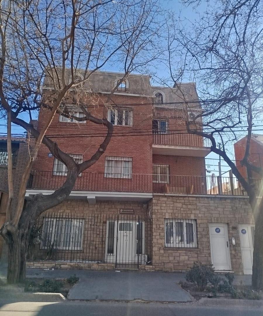 Foto de Departamento en Venta - Calle Ypoilito Irigoyen - Bombal, imagen 1