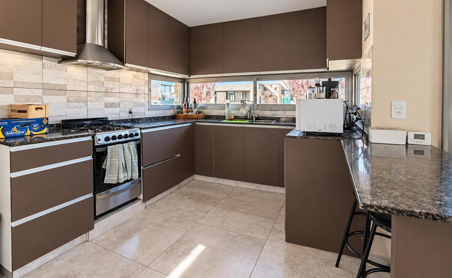 Foto de Casa en venta Barrio Privado Tierras Altas, Carrodilla., imagen 5