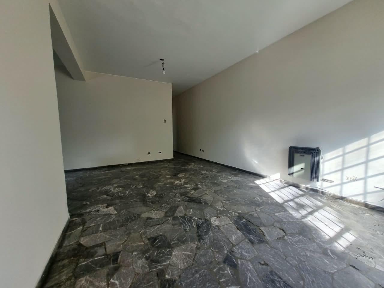 Foto de ESPECTACULAR CASA EN VENTA EN DORREGO, imagen 5
