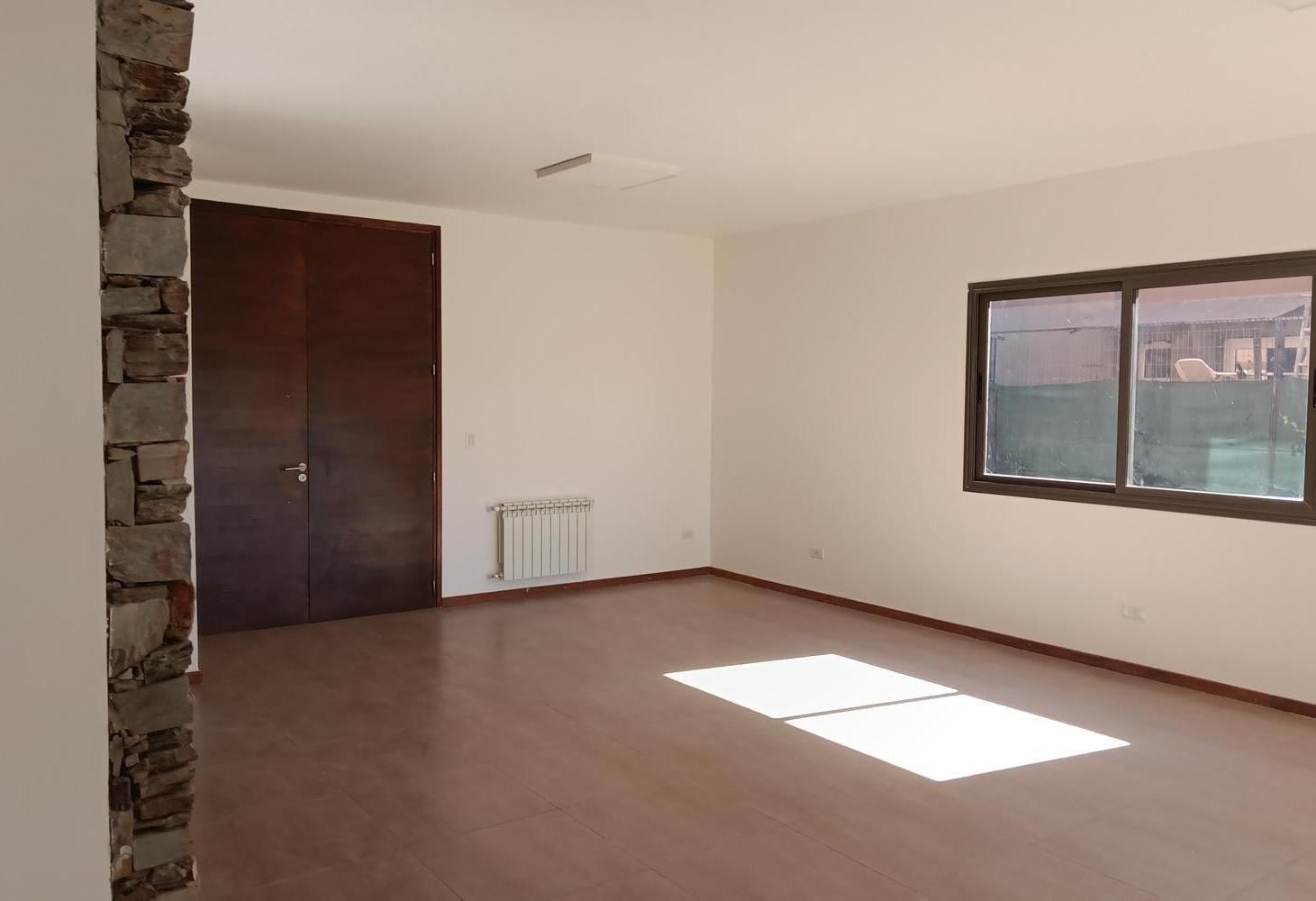Foto de Espectacular Casa en Alquiler en el Barrio Palmares Valley, imagen 4