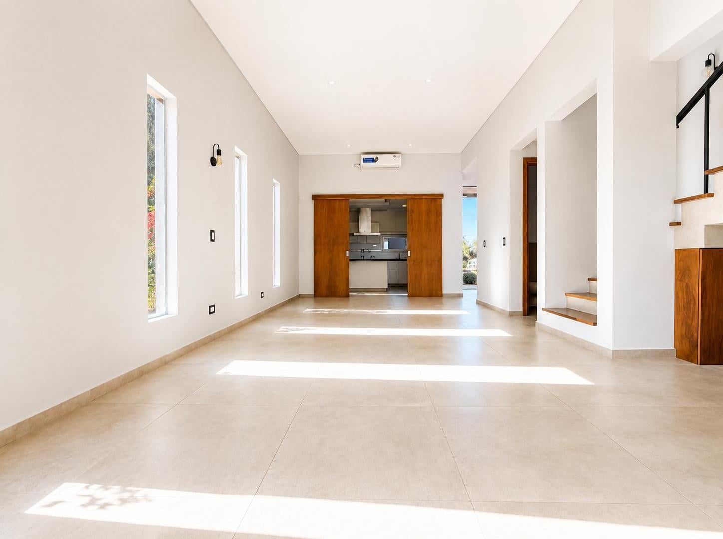 Foto de CASA EN ALQUILER-LAR DE VIEYTES II-PISCINA-SEGURIDAD, imagen 2