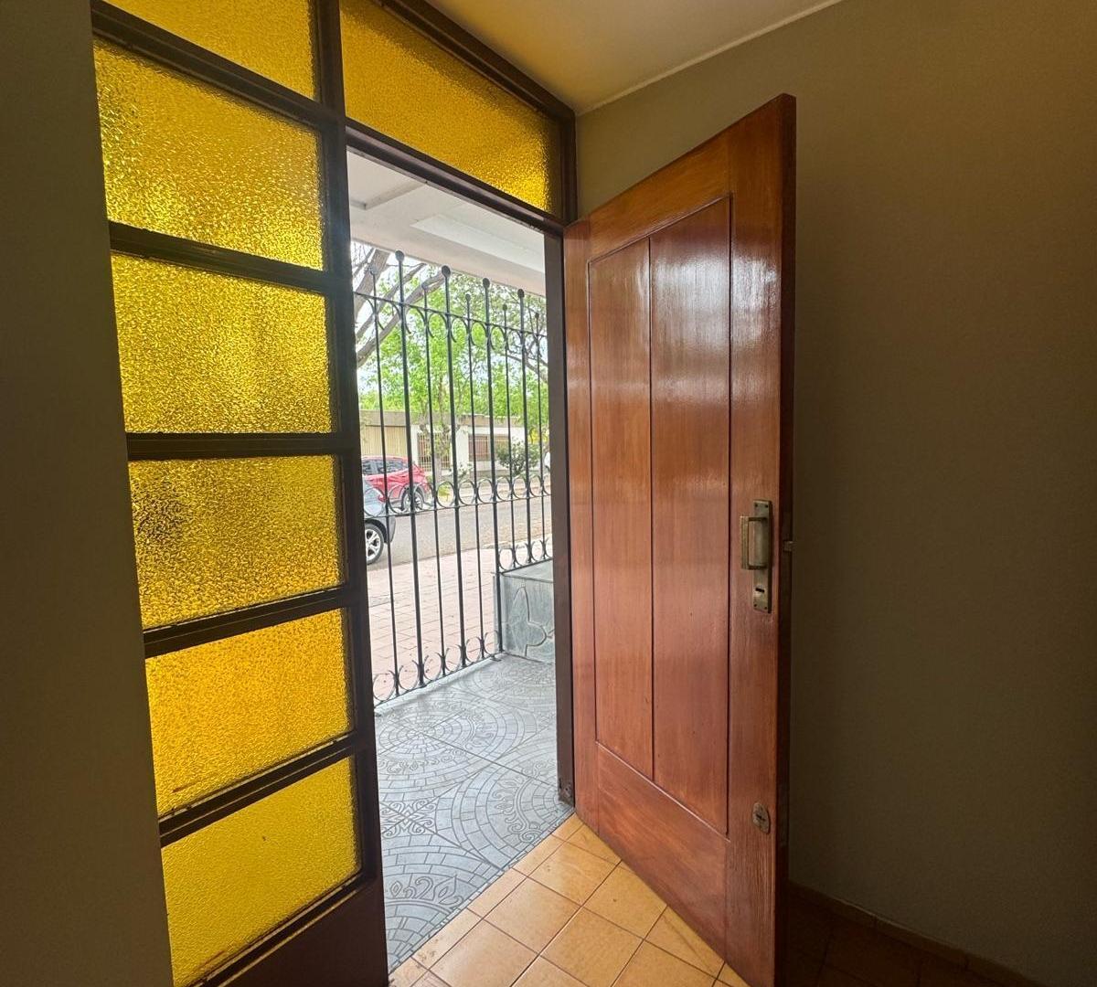 Foto de Casa en Alquiler - Barrio Trapiche - Godoy Cruz - Mendoza, imagen 5