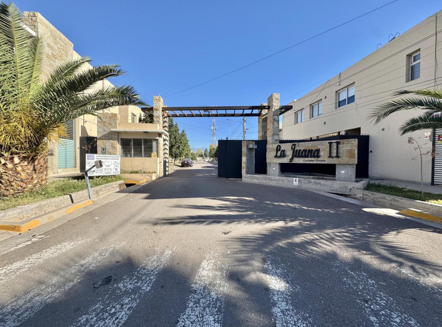 Foto de Departamento en venta en barrio privado de Guaymallén, 2 dormitorios, imagen 1