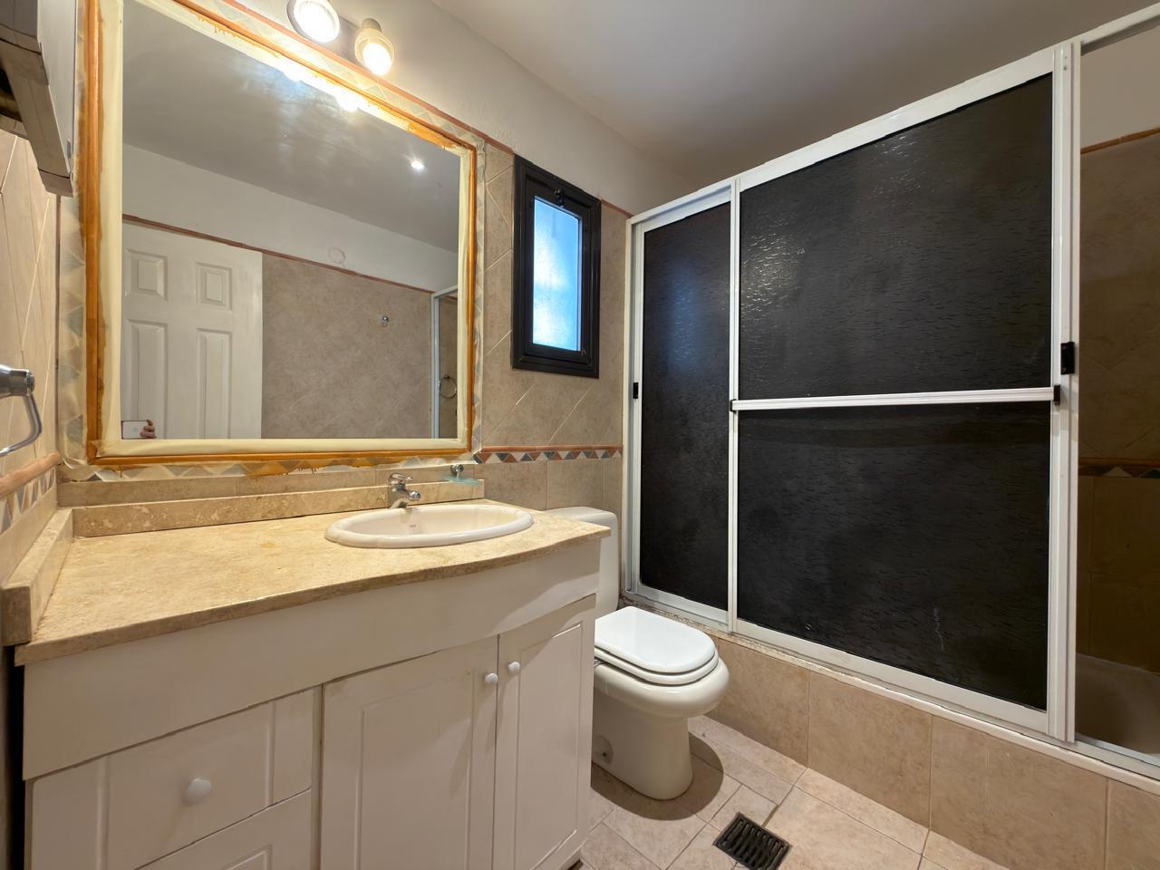 Foto de Espectacular Casa en Venta en Las Heras - 4 Dormitorios - Jardín, imagen 5