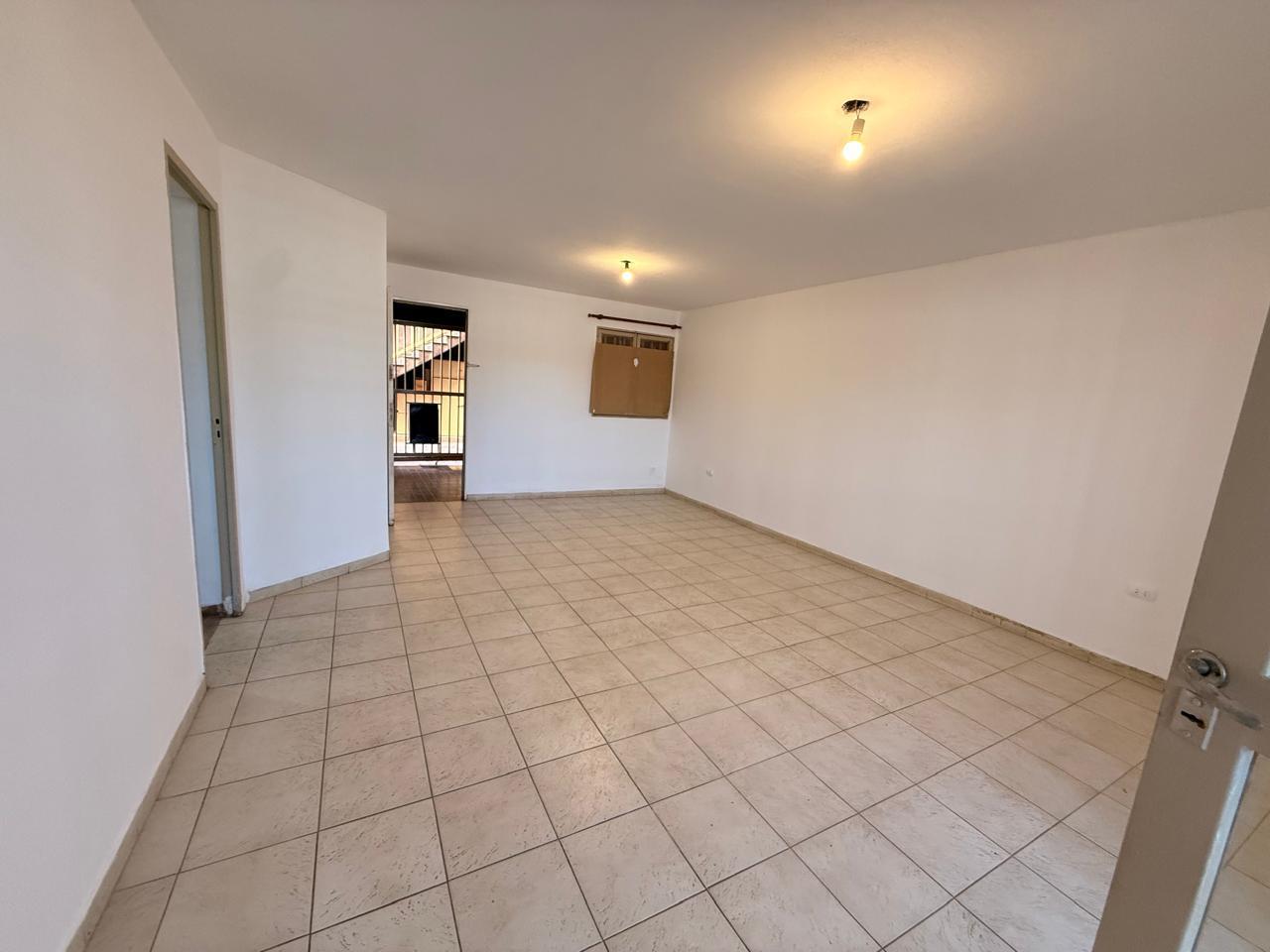 Foto de ALQUILER Departamento planta baja 4 dormitorios terraza cerca, imagen 5