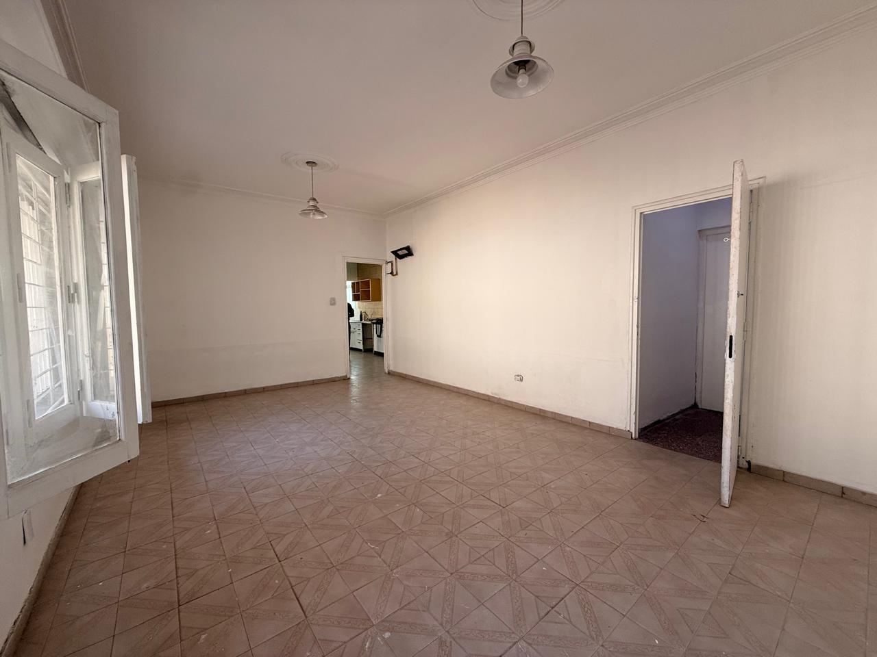 Foto de VENTA Casa Local comercial en la 6ta sección oportunidad colectivos en, imagen 5